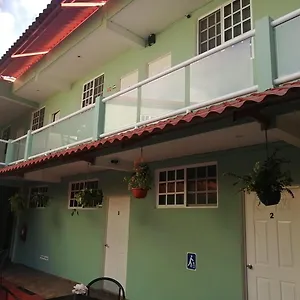 https://hotel-cancun.quintano-roohotels.com